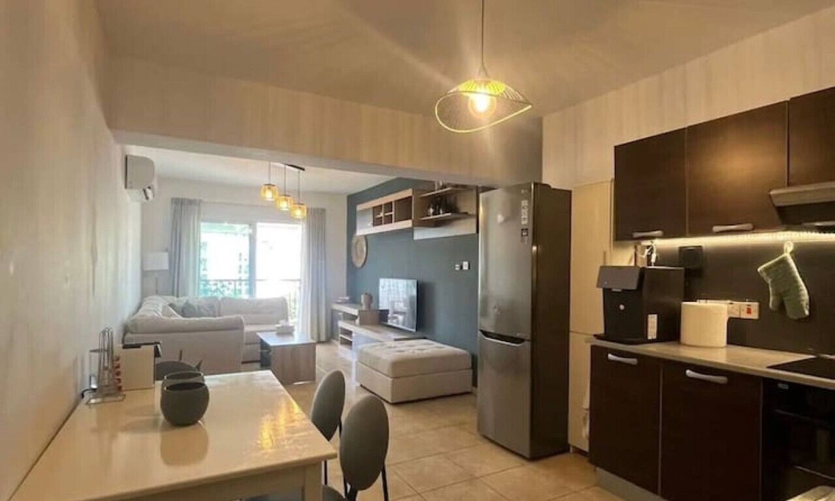 Larnaca City Centre Apartment | 2 bedroom flat in centre