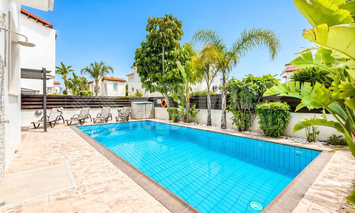 Pernera Villa | 2BR Villa with Private Pool - Cosmea by Premier