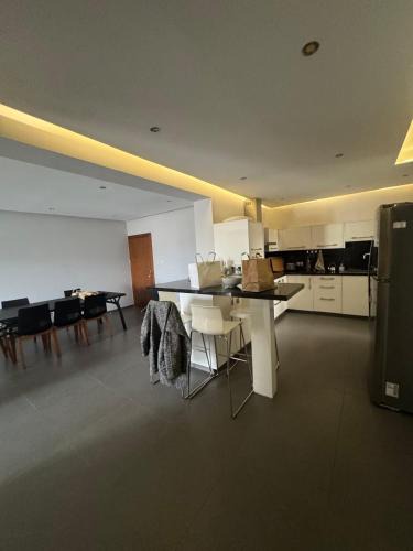 Neapolis Apartment | 3 bedroom seafront apartment
