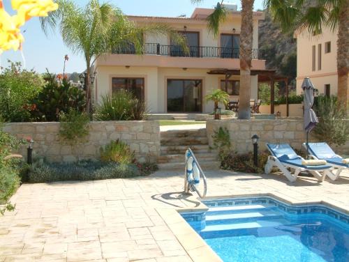 Pissouri Villa | Bay Villas