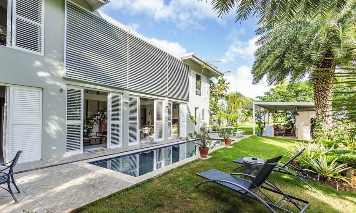 La Barbacoa Villa | Beachfront 5-bedroom villa in beautiful El Portillo, DR - Staff Included
