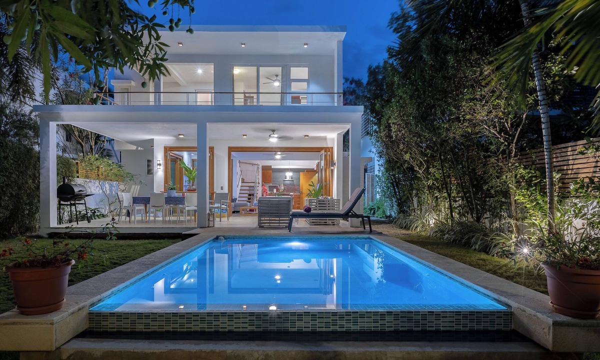 Portillo House | Charming house; 8 guests, in private Residencial El Portillo; 150 Mts to beach.