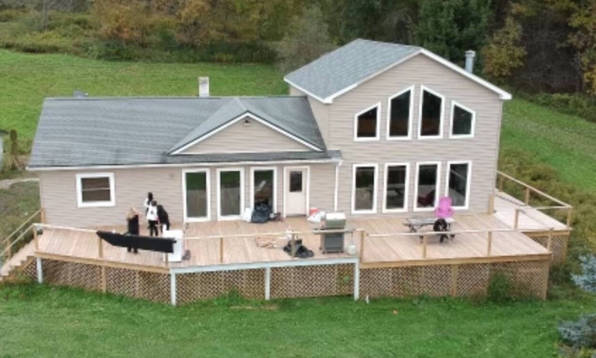 East Meredith Hotel | Cozy 4-bedroom home in delightful East Meredith with AC, WiFi