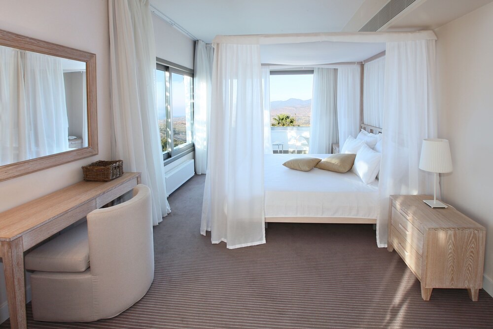 Droushia Hotel | Droushia Heights