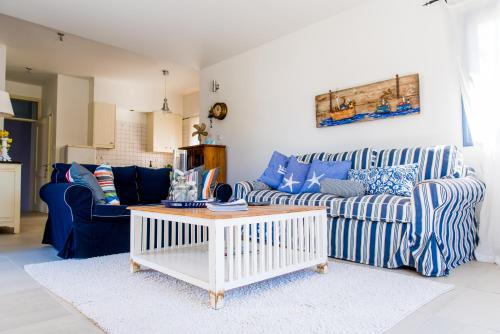 Stroumpi House | Eva's House