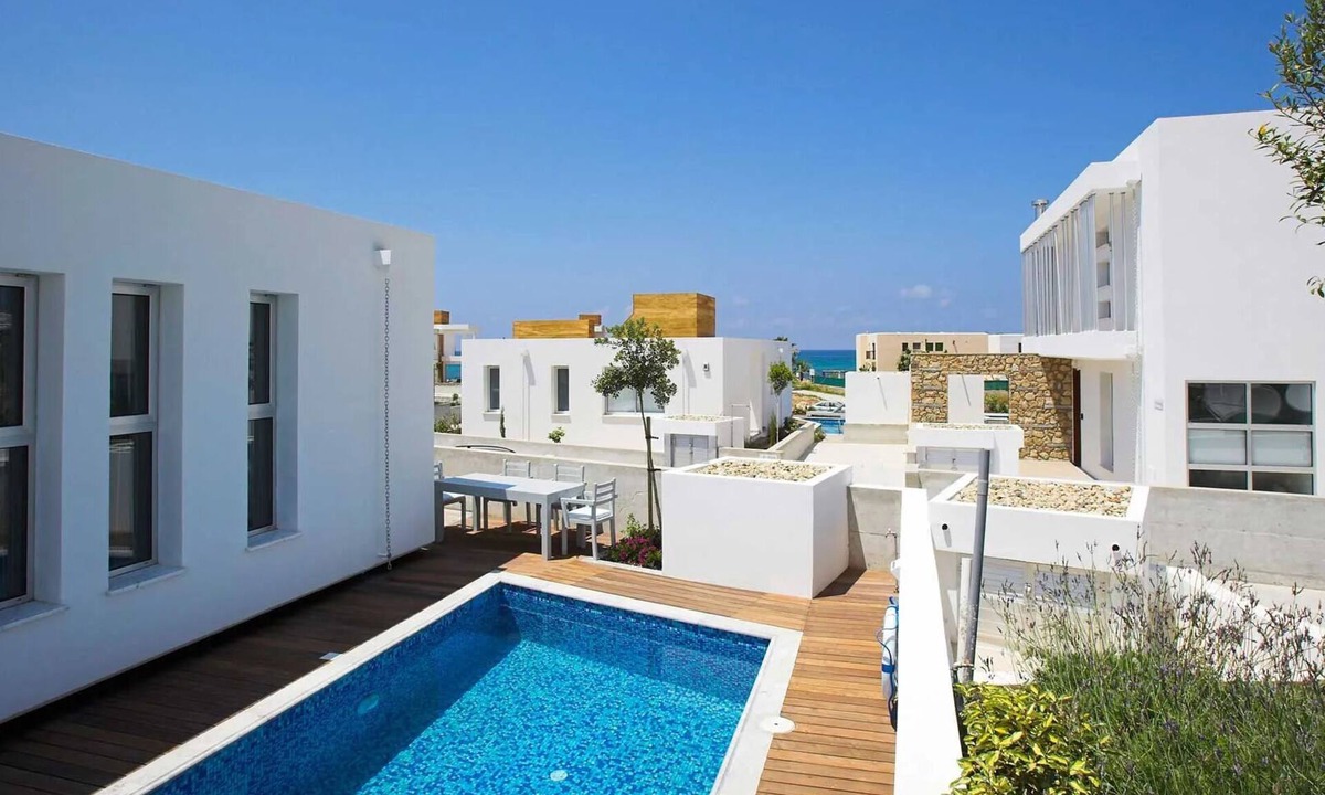 Paphos Villa | Exclusive Luxury Beach Villas Tourist Beach Location - Prime Tourist Area Marine