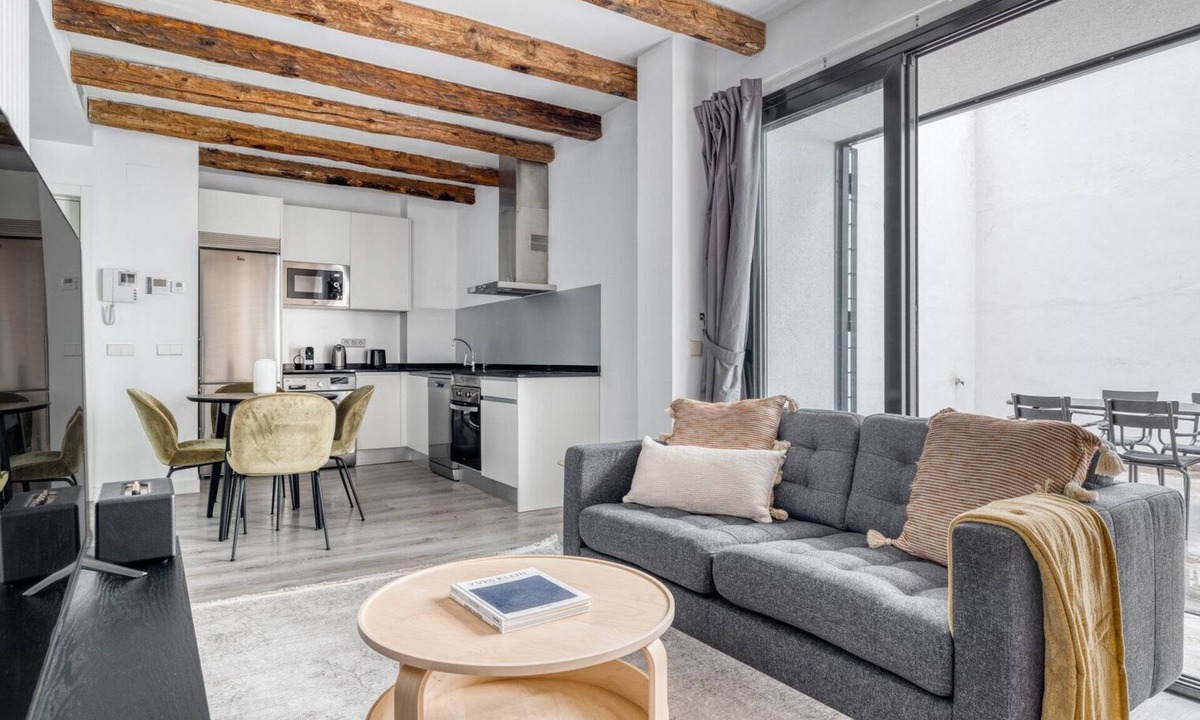 Gaztambide Apartment | Impeccable Chamberí 2BR with amazing terrace, near the city center, by Blueground