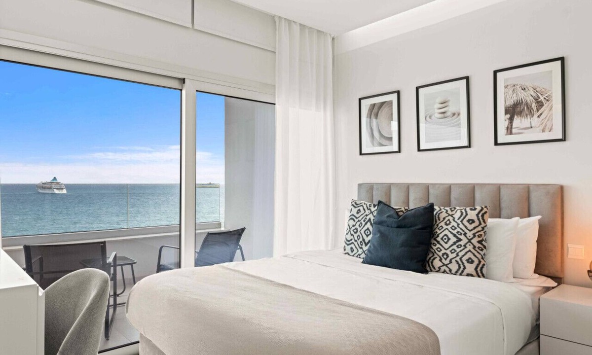 Historical Center Apartment | Limassol Seaside Residences 01