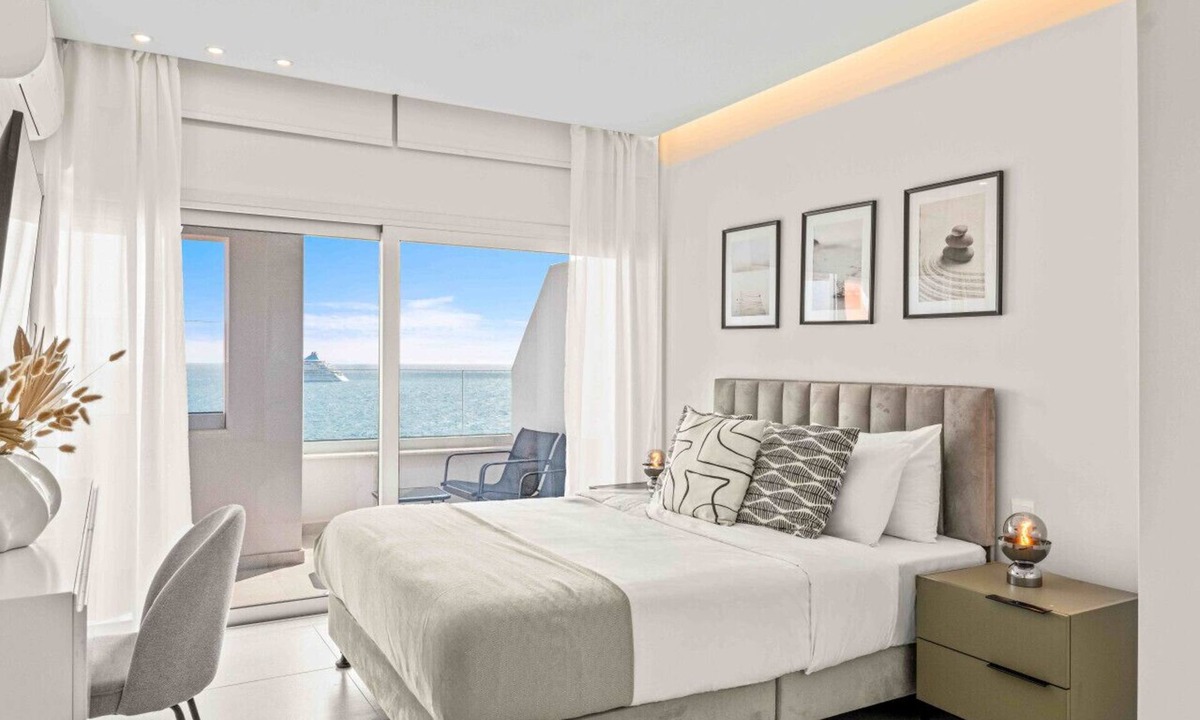 Historical Center Apartment | Limassol Seaside Residences 02