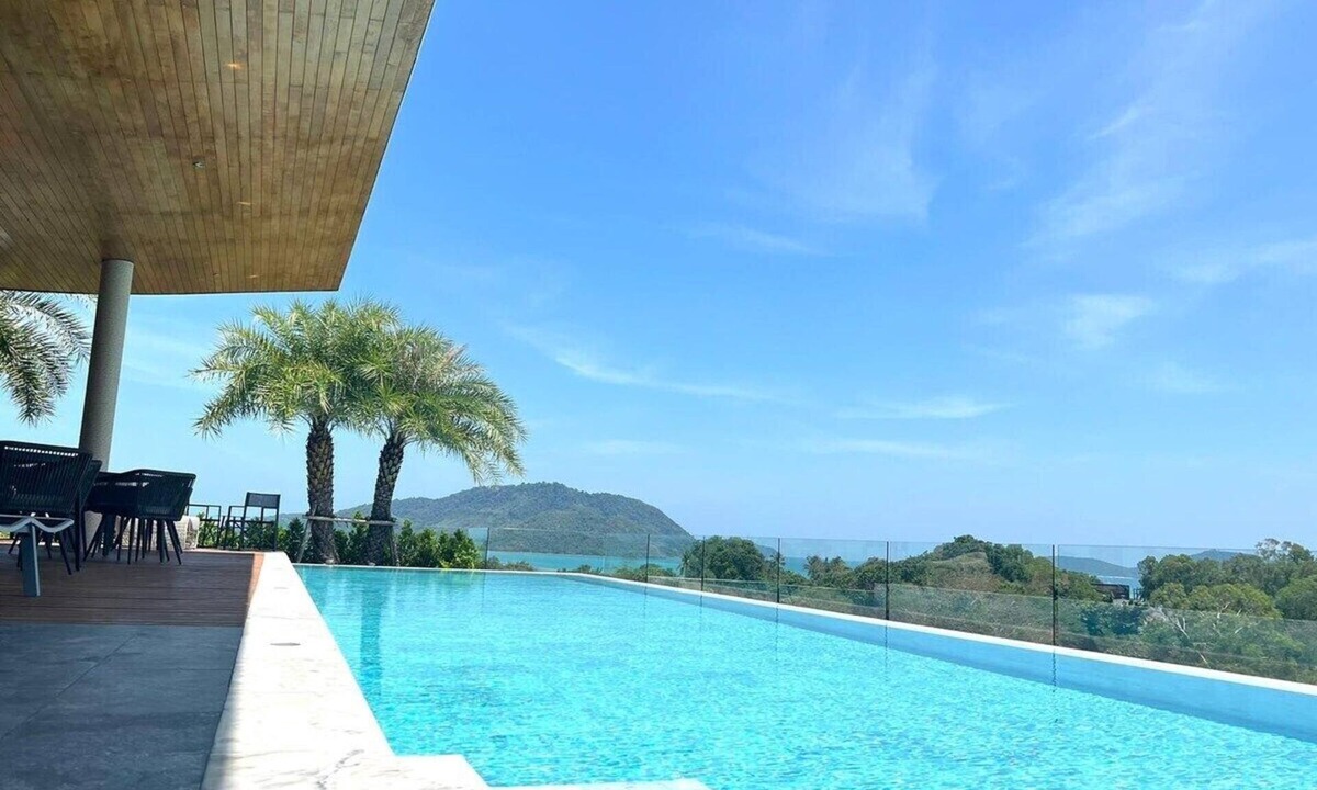 Ban Saiyuan Apartment | Luxury 1 bedroom apartment with Balcony in rawai