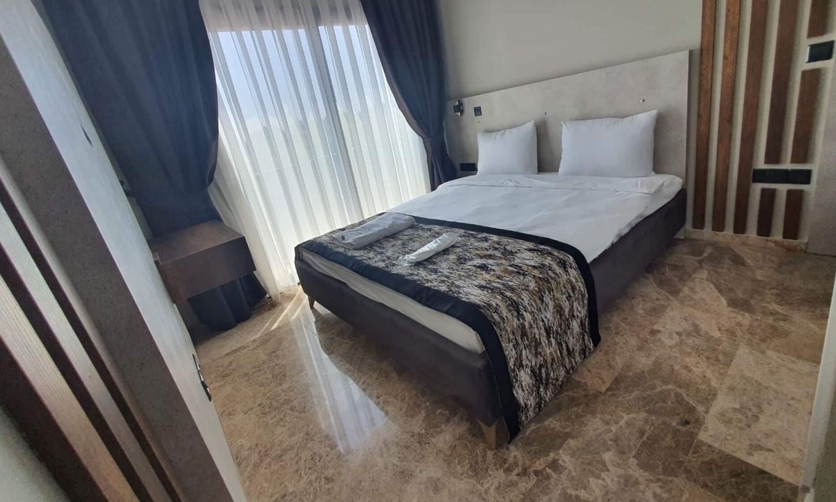 Kyrenia House | Luxury Hotel Room w Pool Near Beach in Kyrenia