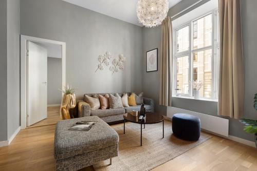 Vika Apartment | Modern Central Oslo Apartment with High Ceilings