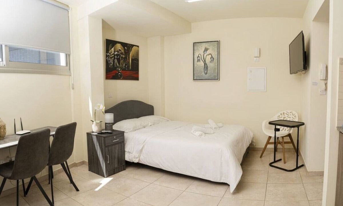 Historical Center Apartment | Modern stylish studio, historic center, near beach