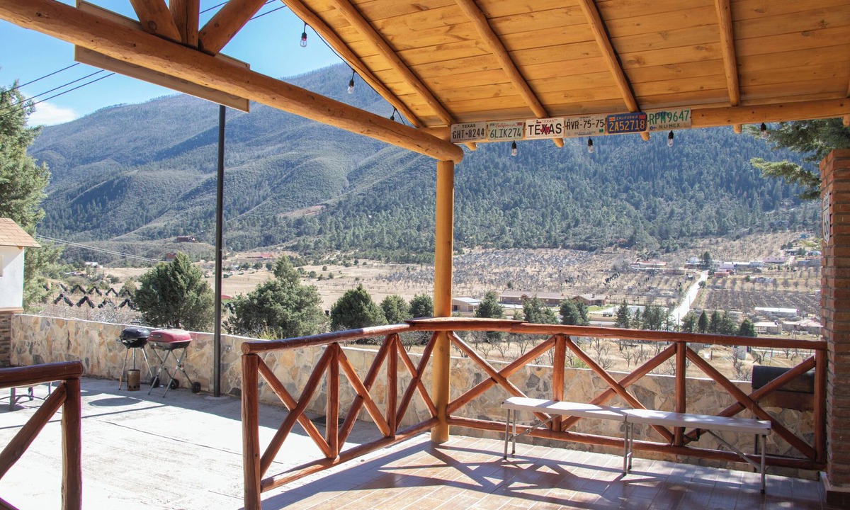 Arteaga Cabin | Mountain cabin with the best view!