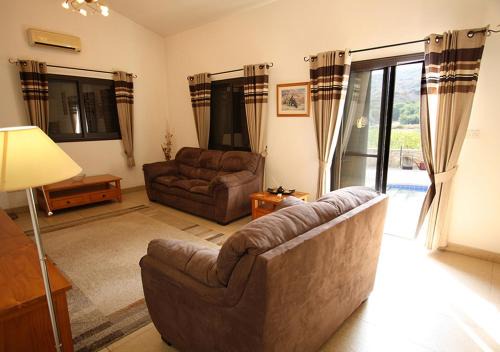Pissouri Villa | Pissouri Bay Bungalow