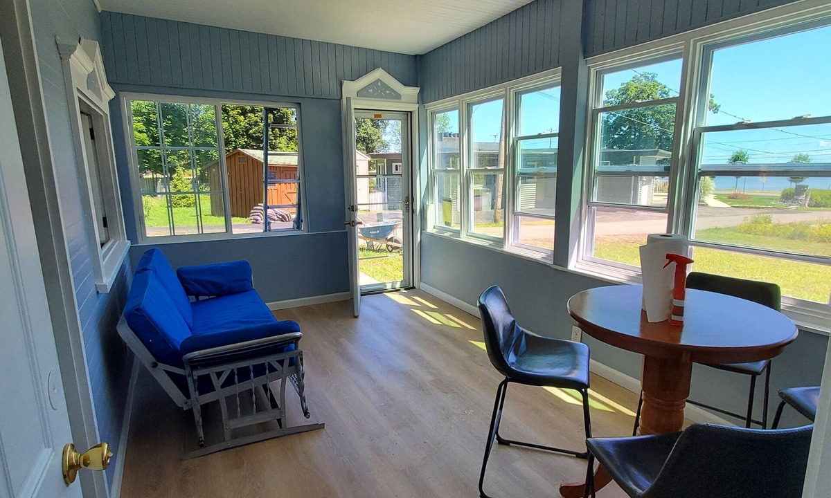 Dunkirk Cottage | Quiet lakeview deluxe cottage borders bird santuary 250 feet from the beach.