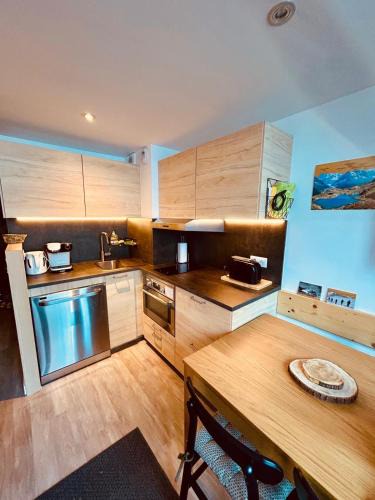 Arc-1800 Apartment | Résidence quartier Charmettoger - Appartement 5 à 6 personnes - Départ ski au pied - Calme - Proche de village des Villards