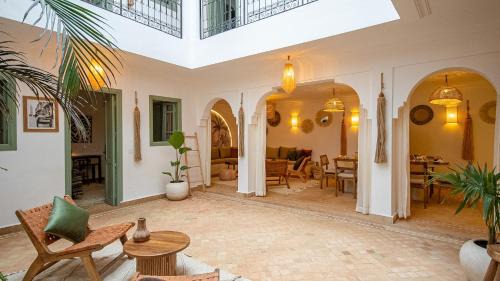Kasbah Villa | Riad Elhoria 4 Suites, Kasbah, Rooftop Pool