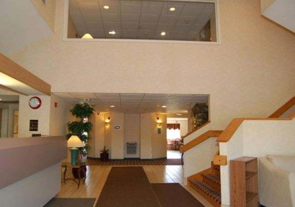 Willington Hotel | Rodeway Inn Willington North