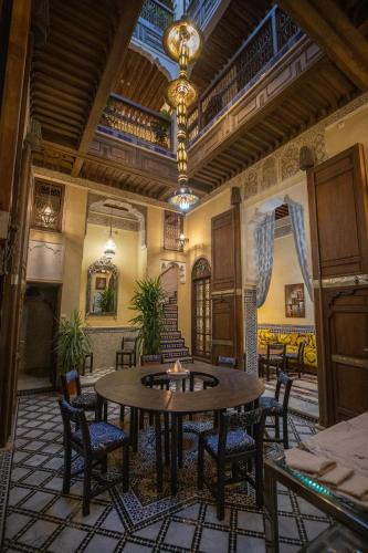 El Mokhifa House | Saphiryad