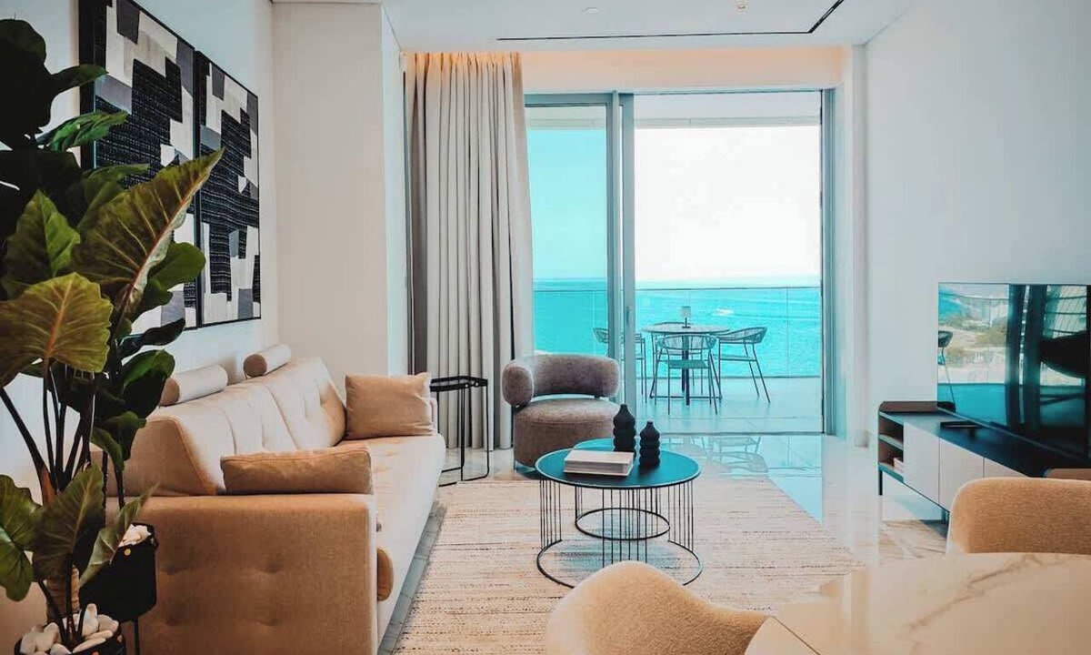 Historical Center Apartment | Seafront Luxury Apt w/Infinity Pool & Spa