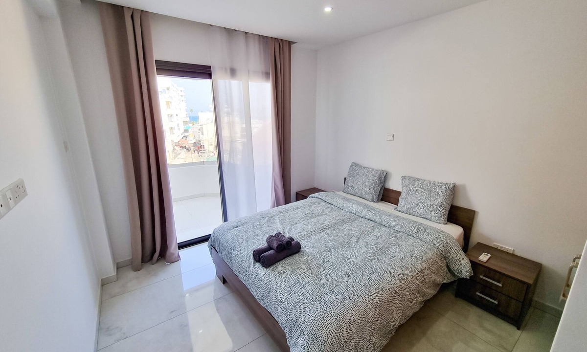 Larnaca City Centre Apartment | Seaside love Apartment