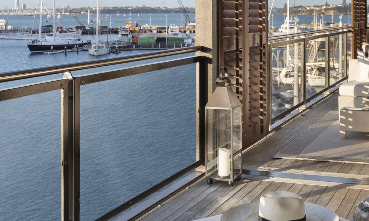 Auckland Central Business District Apartment | Stunning & Secluded Luxury Waterfront Apartment, unlimited Wifi & Parking