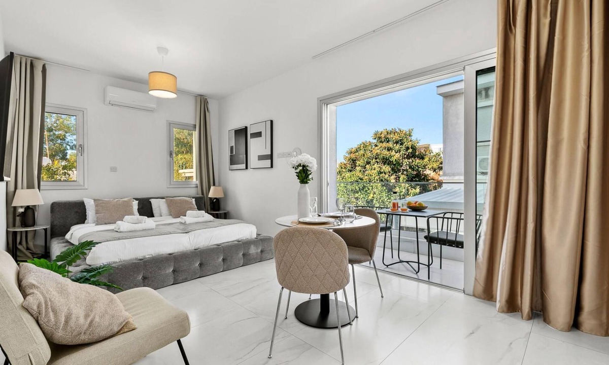 Limassol Apartment | STYLE°Limassol 303 Studio by Ezoria Villas