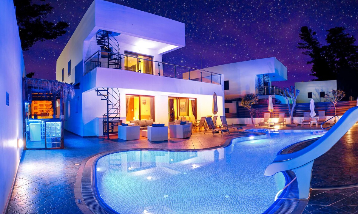 Protaras Villa | Villa 9, Luxury 5 Bedroom villa with pool