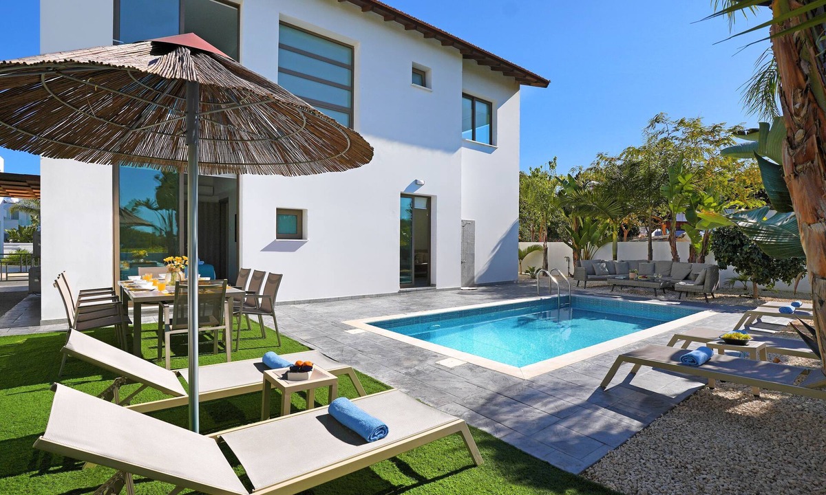Paralimni Villa | VILLA APOLLONIA - Brand new villa walking to Trinity Beach