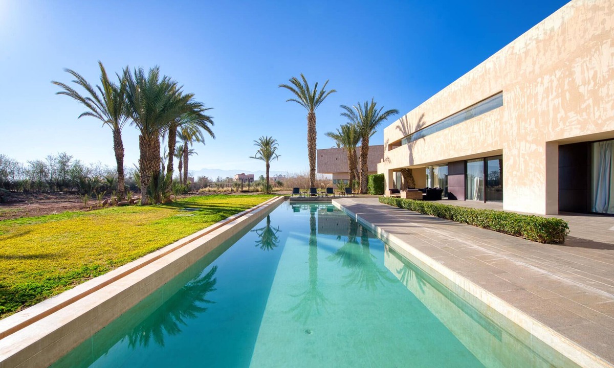 Palmeraie Villa | Villa Artenor Summary