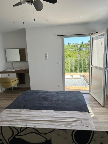 Aubenas Villa | Villa Catamaran