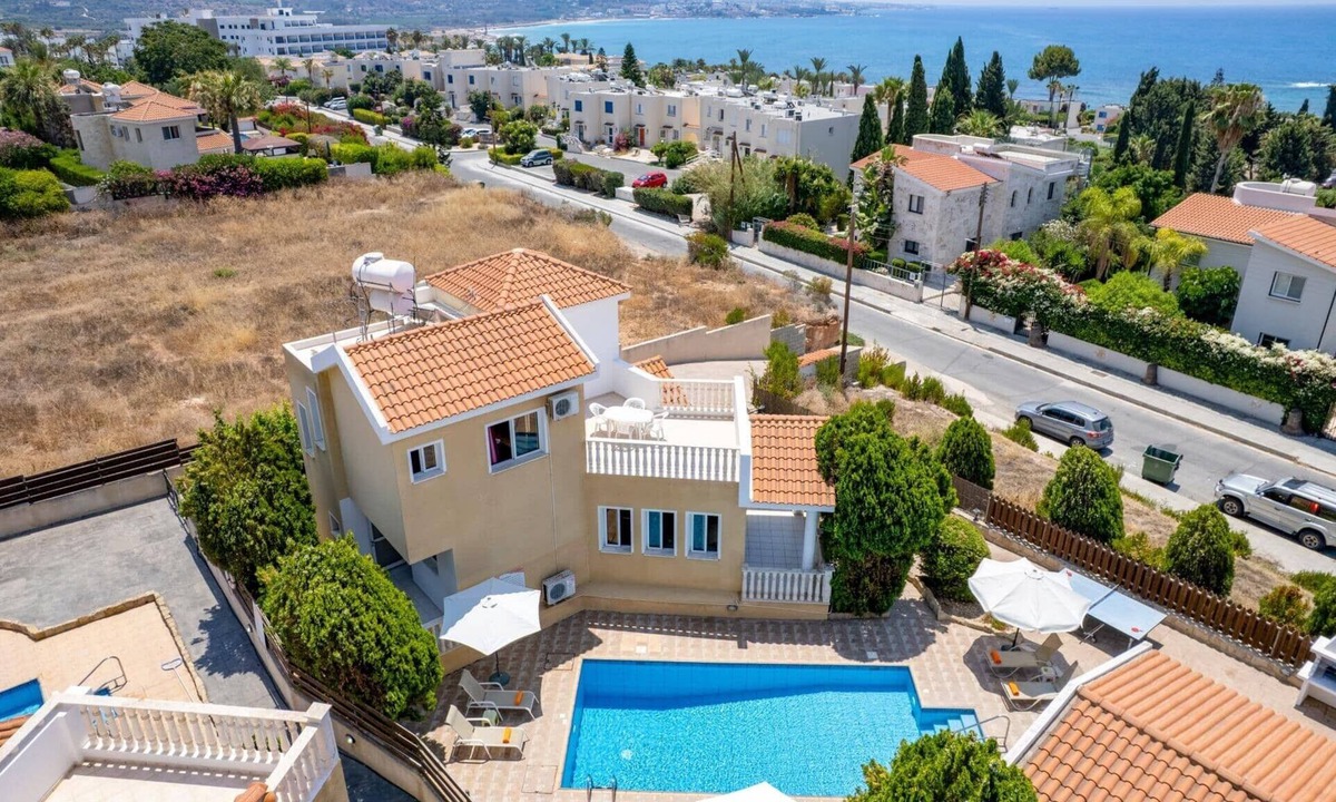 Pegeia Villa | Villa Gardenia by Villa Plus