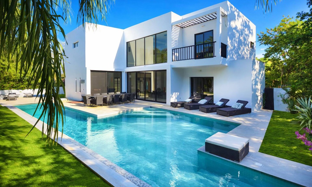 Playacar Villa | Villa Pearl private pool 5 min walk to the beach 8 min walk to 5th Avenue