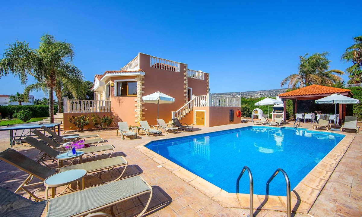 Pegeia Villa | Villa Polyxeni - Seven Bedroom Villa, Sleeps 14