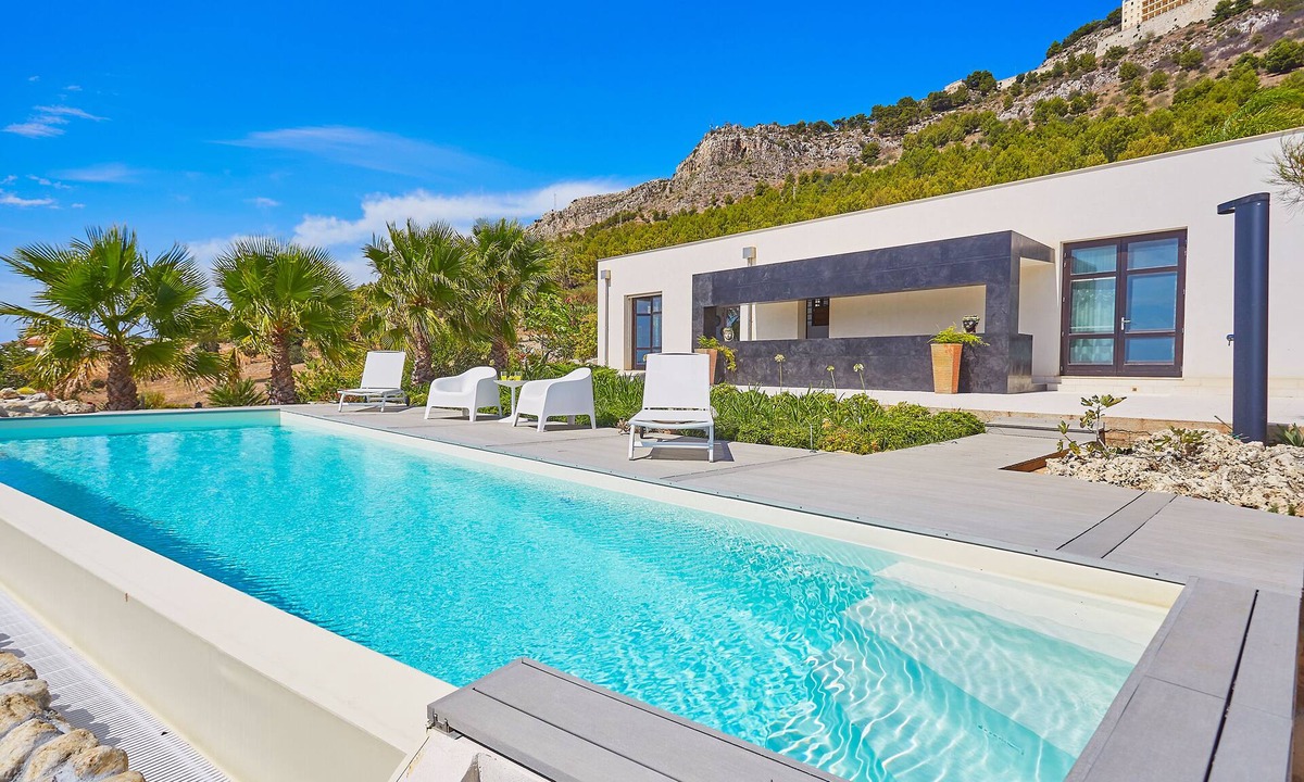 Sciacca Villa | Villa with pool and sea view, 3 bedrooms Sciacca