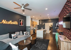 20 🛌 BEDS | 🏡 🏡 2 SIDE BY SIDE | LARGE ​🎉 CELEBRATIONS in Nashville