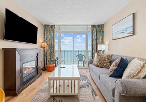 Beachfront Resort with Ocean View - Near Boardwalk! in Myrtle Beach