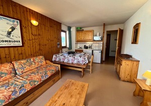 Bright apartment at the foot of the slopes with direct access to Grand Massif in Morillon
