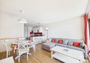 Duplex refait à neuf 4/6 pers, proche remontées - FR-1-398-544