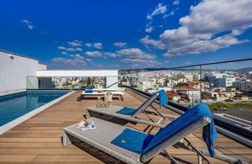 Limassol Apartment | 201 Sfiggos - Large Balcony & Shared Rooftop Pool
