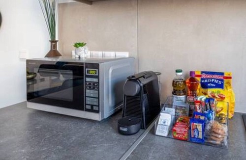Agios Athanasios Apartment | 302 Mulberry Court- Cozy with Large Terrace