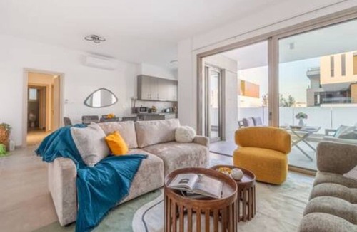 Agios Athanasios Apartment | 302 Mulberry Court- Cozy with Large Terrace