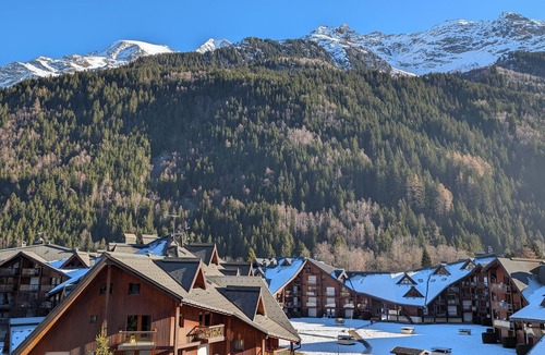 Les Contamines-Montjoie Apartment | Apartment in Les Hameaux du Lay, close to the cable cars!