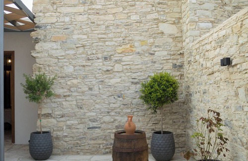 Kato Drys House | Aroma Dryos Studio