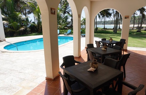 Baoba del Pinar Villa | Baoba Breeze Villa oceanfront & secluded Beach! Seasonal availability!