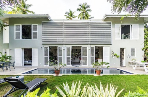 La Barbacoa Villa | Beachfront 5-bedroom villa in beautiful El Portillo, DR - Staff Included