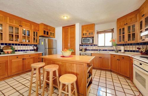 Centro Condo | Beachfront Terrasol Condo · Ocean Views & Patio