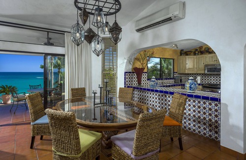 Palmilla Villa | Beachfront Villa Pacifica includes Luxury Swimming Pool & Gourmet Kitchen!