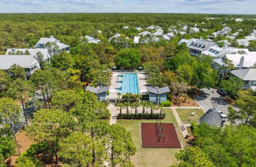 Beach District Apartment | Beautiful 2BR WaterColor condo 6 WaterColor Blvd #202 Steps to Beach Club condo